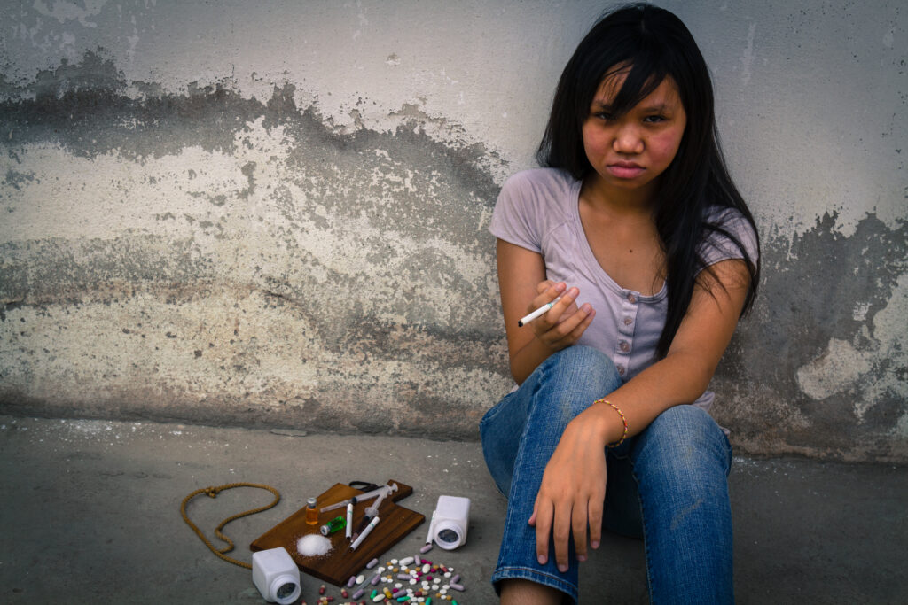 Signs of Substance Abuse in Teens - Alt Text